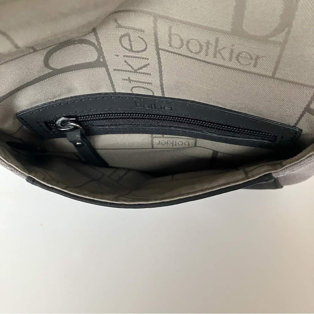 Botkier Crossbody Bag Black Leather Silver Chain Strap Flap Top Shoulder Purse - Picture 14 of 16